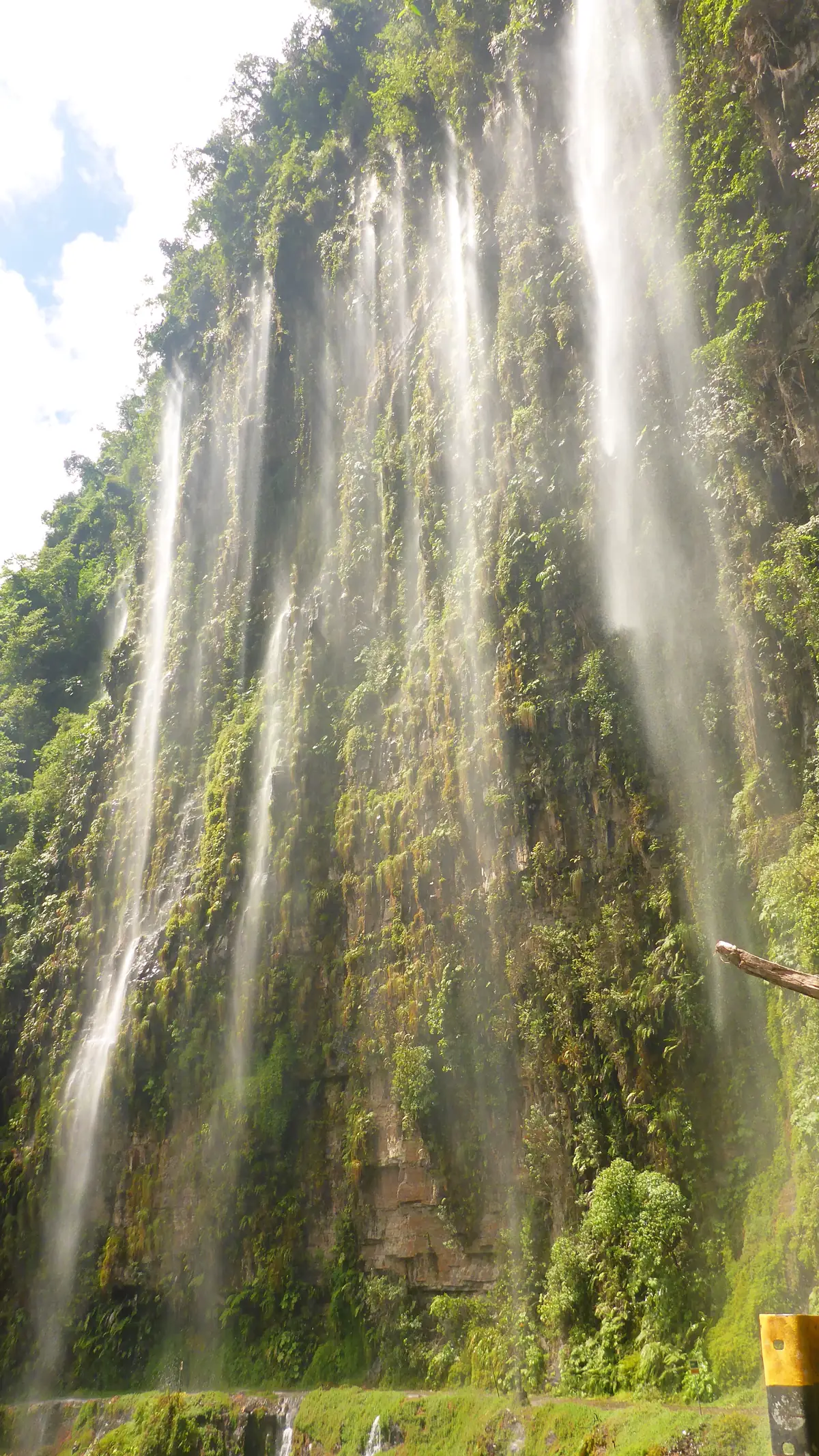 Death Road – Front Suspension Biking thumbnail 2